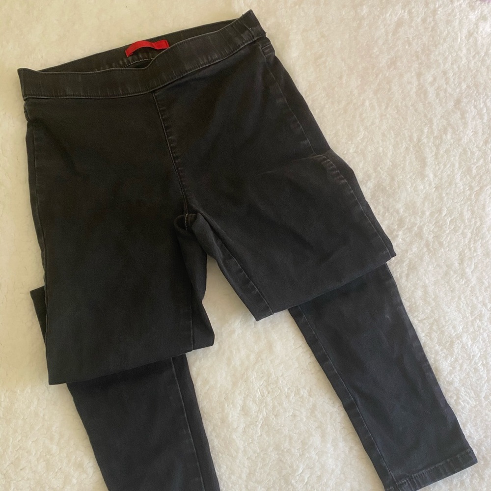 Jennifer Lopez pull on jegging